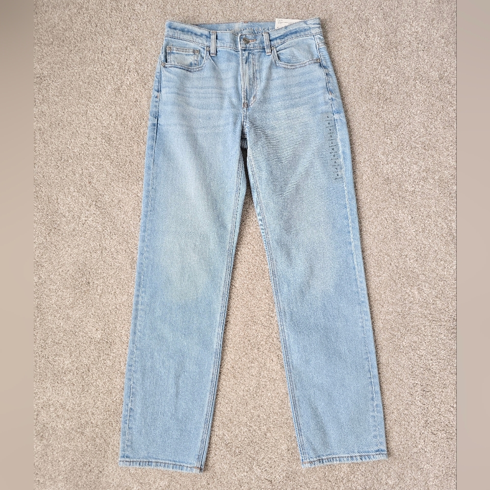 NWT American Eagle Super High Rise Straight Denim Jeans Sz 6